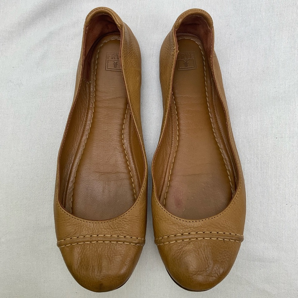 Frye Tan Leather Round Toe Flats - Women’s Size 9.5B